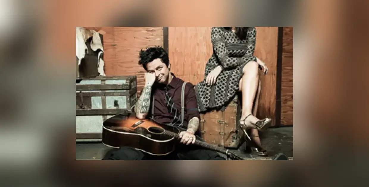 Bruce Dickinson Joins Billie Joe Armstrong for Surprise Performance