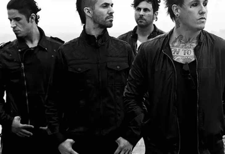 Papa Roach Cancels Louder Than Life Set for Medical Emergency Papa Roach Cancels Louder Than Life Set for Medical Emergency