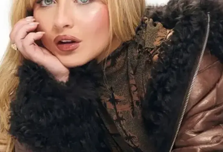 Sabrina Carpenter Cast as Ginger Rogers in Fred Astaire Biopic Sabrina Carpenter Cast as Ginger Rogers in Fred Astaire Biopic